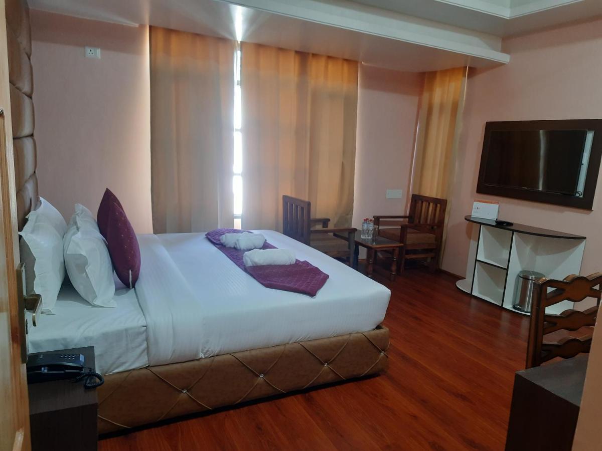 Fair Mount, Airport Road, Humhama Srinagar Hotel Eksteriør billede