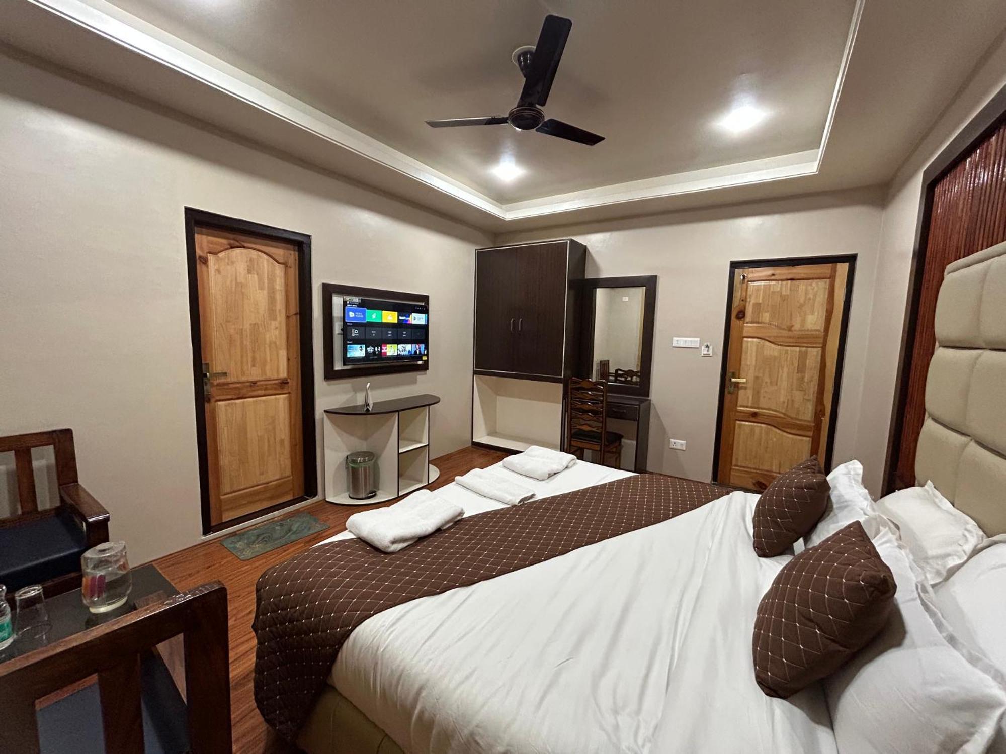 Fair Mount, Airport Road, Humhama Srinagar Hotel Eksteriør billede